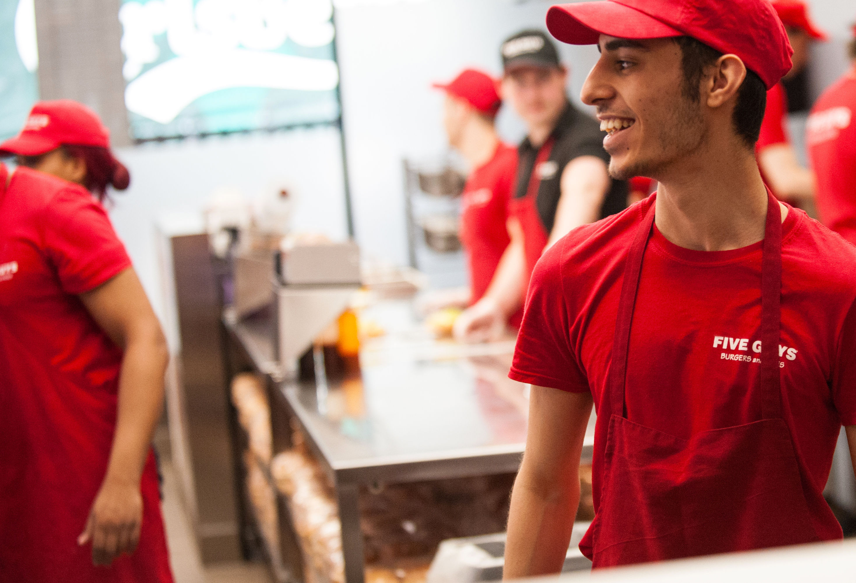 jobs at 5 guys 24 hours